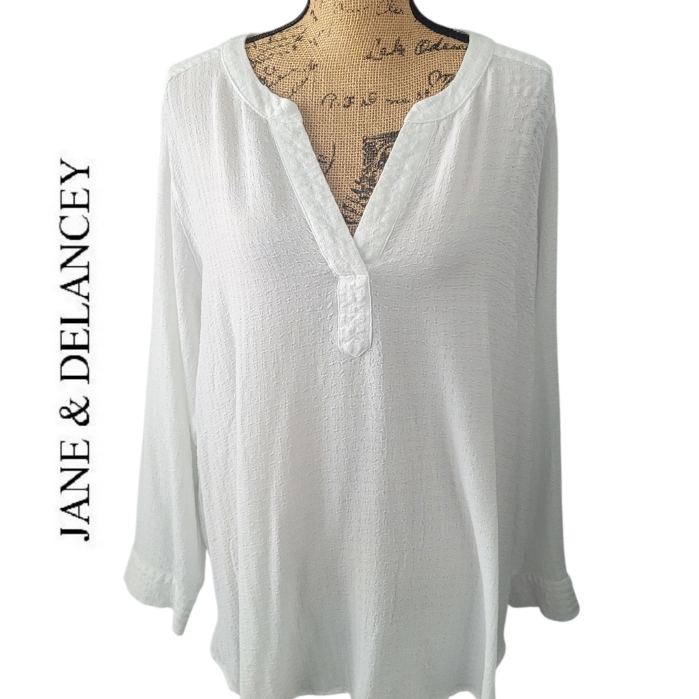 Jane + Delancey White Women's Top